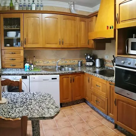 Virgen Bien Aparecida - Entire House Málaga